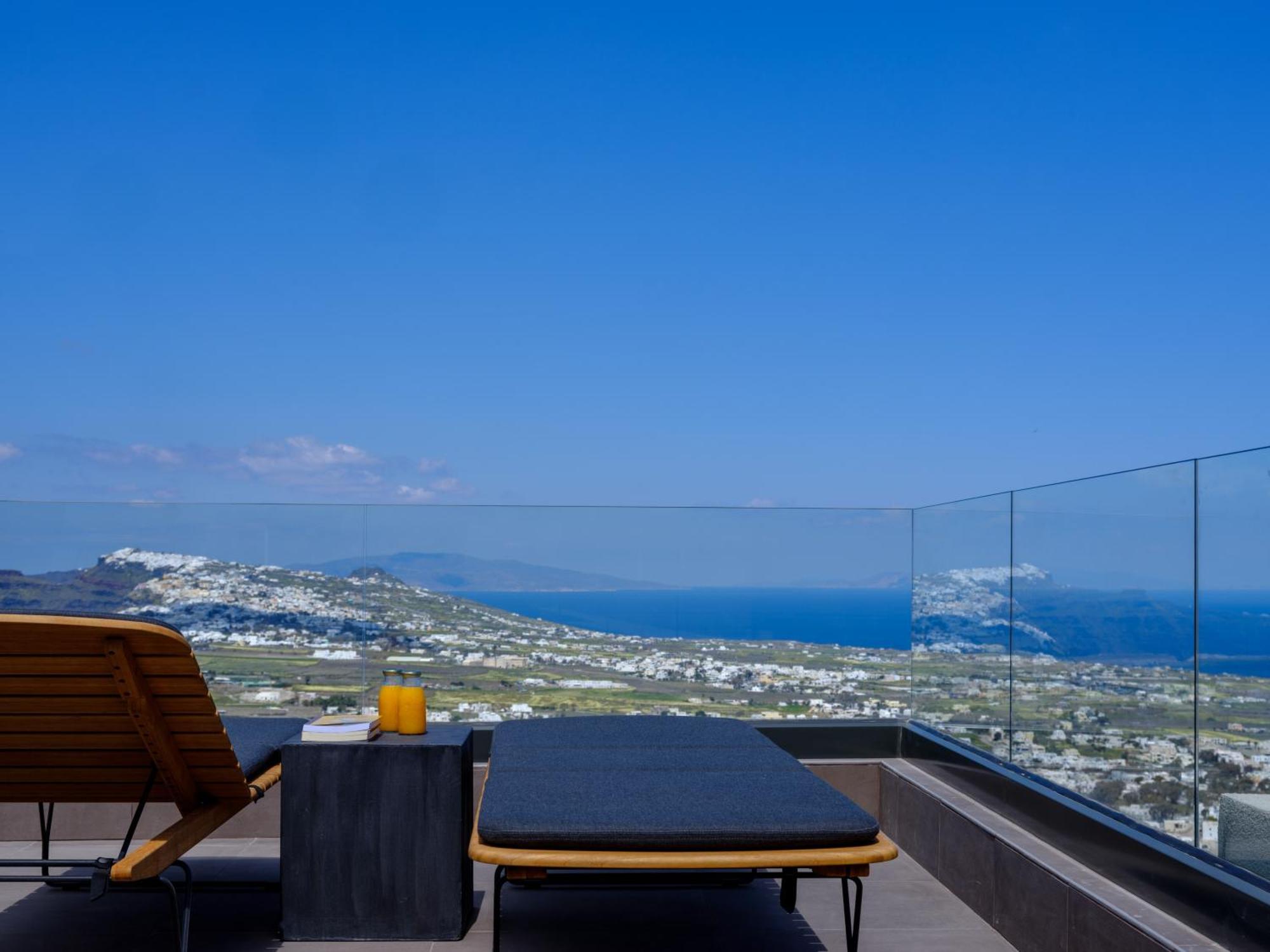 Apikia Santorini Hotel Pírgosz Kültér fotó